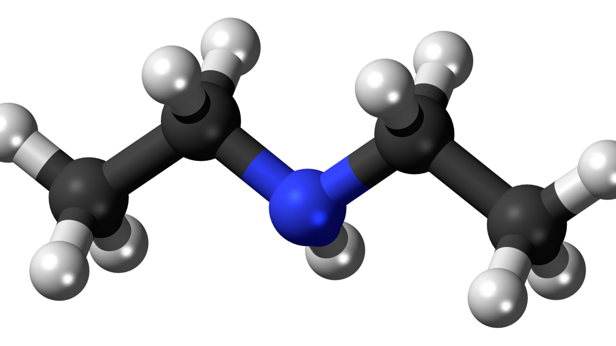 دی اتیل آمین چیست و چه کاربردی دارد؟
